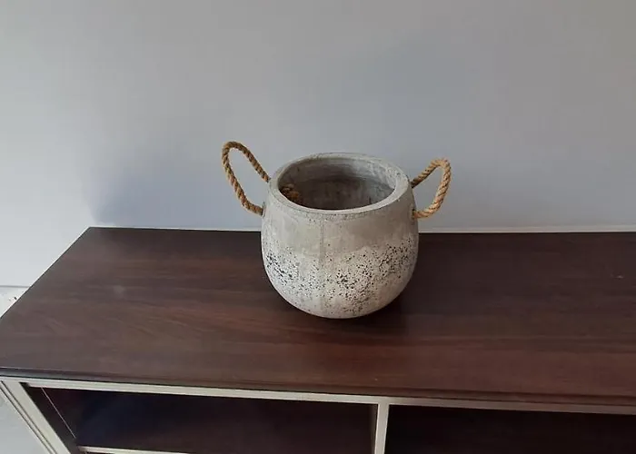 アパート Renovated 2 Bedroom In Light House パ フォス